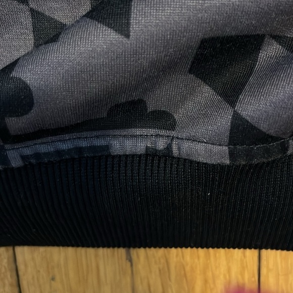 Under Armour zip hoodie - Picture 5 of 6